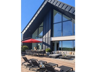 Villa Cap 221