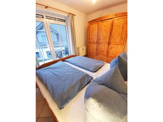 Schlafzimmer mit Balkon