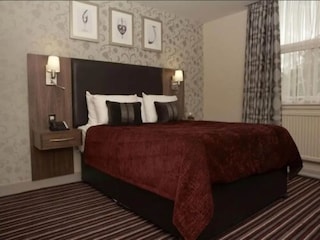 Holiday house South Woodford Features 7