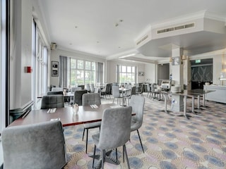 Holiday house Feltham  25