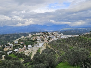Kamilari