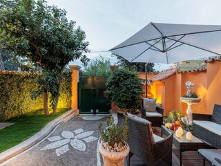 Villa Castelli Romani Outdoor Recording 21