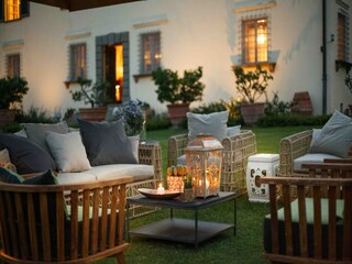 Villa Marlia Outdoor Recording 14