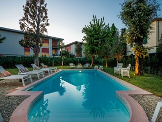 Villa Lucca Outdoor Recording 20