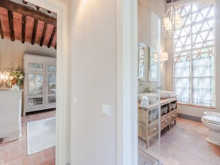 Villa San Concordio di Moriano Caratteristiche 72