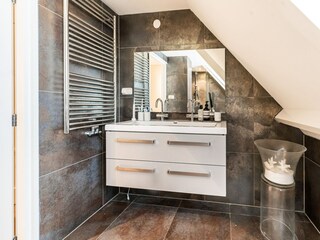 Villa Bergen (Holland) Features 30