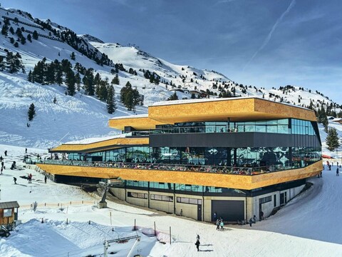 Appartement Chalet in Kaltenbach bij Skilift en Sauna