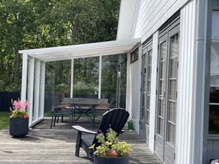 covered terrace