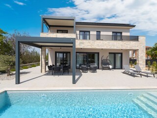 Villa Cesarica
