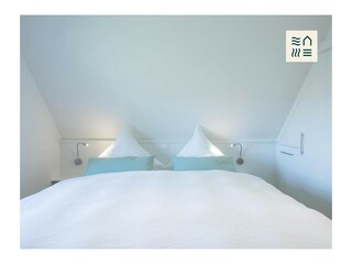 Schlafzimmer im minimaoistischen EInrichtungsstil