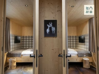 Schlafzimmer 2+3