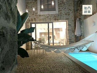 Auch Abends wunderschön, unser Patio.