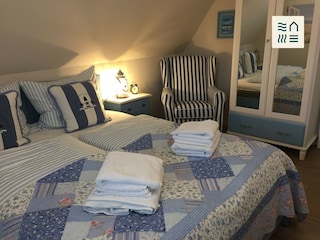Schlafzimmer 2