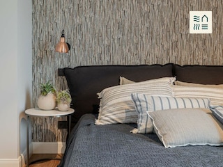 Schlafzimmer 1a