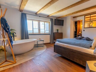Freistehende Badewanne in Ihrem Hauptschlafzimmer