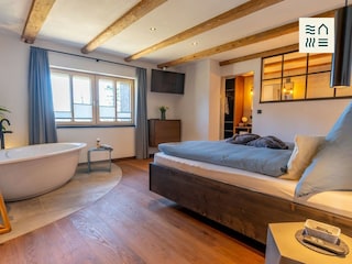 Freistehende Badewanne in Ihrem Hauptschlafzimmer