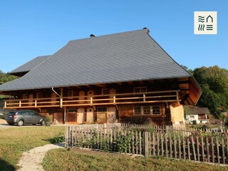 Fusenhof:  Eindachhof von 1754
