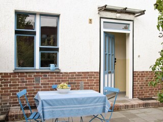 Terrasse vor dem Haus