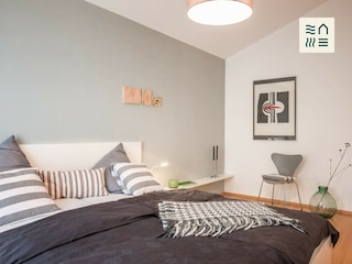Blick ins Schlafzimmer
