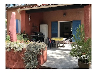 Ferienhaus Garéoult Außenaufnahme 7