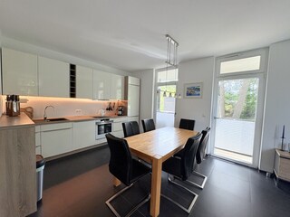 Wohnküche Terrassenblick