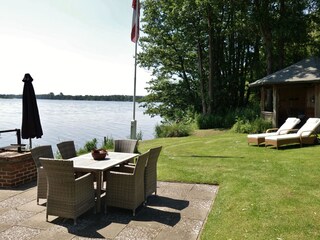 Hochwertige, bequeme Liegen u. Sitzmöbel am Wittensee.