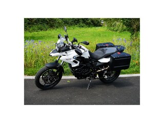 Motorradverleih vor Ort