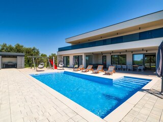 Villa Peroj Schwimmbad 43