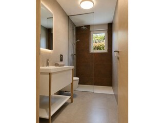 Badezimmer 1