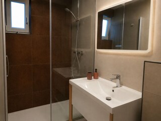 Badezimmer 2