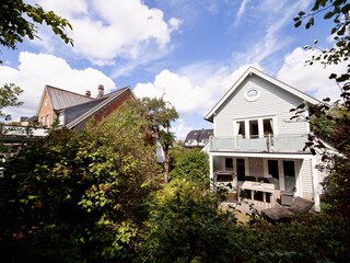Ihre Sonnenterrasse mit Gartenteil