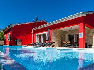 Villa Pazin Schwimmbad 35