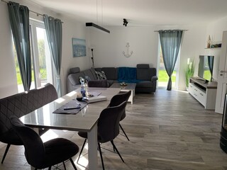 Der Wohnbereich des Ferienhauses.