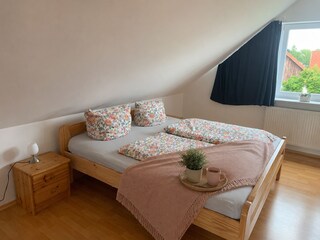 Das Schlafzimmer im 1. Stock.