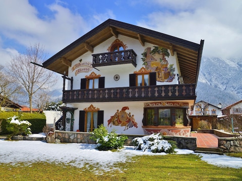 Holiday apartment Flat Wetterstein