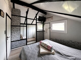 Schrank Schlafzimmer 1