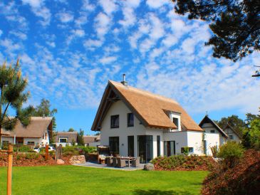 Ferienhaus 5-Sterne Luxusstrandhaus mit Außenwhirpool
