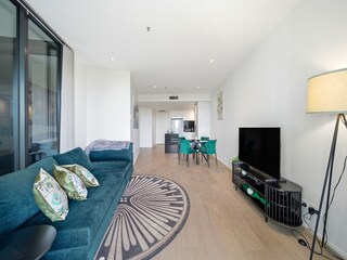 Apartment Welt Features 12