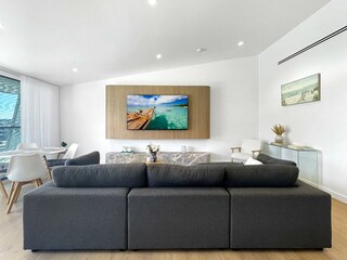Apartment Welt Features 16