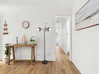 Apartment Welt Features 13