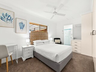 Apartment Welt Features 14