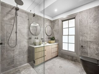 Apartment Welt Features 20