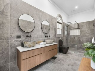 Apartment Welt Features 17