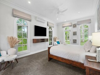 Apartment Welt Features 18