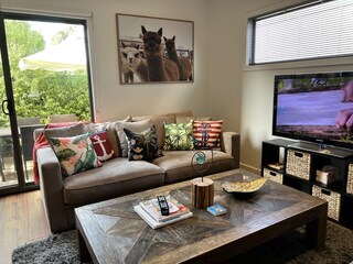 Apartment Welt Features 18