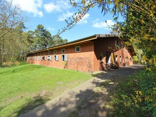 Apartment Bahrenborstel Außenaufnahme 5