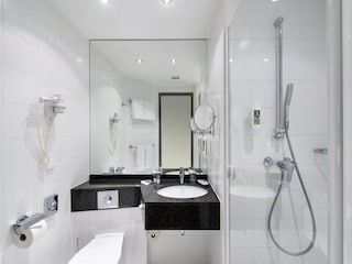 Apartment Düsseldorf-Mörsenbroich Features 8