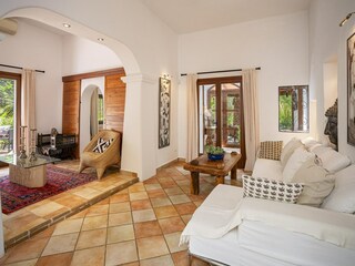 Villa San Rafael de Sa Creu/ Sant Rafael de Sa Creu Características 28