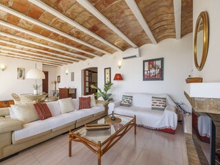Villa Es Cubells Features 23