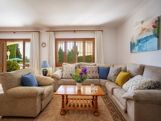 Villa Puig d'en Valls Features 13